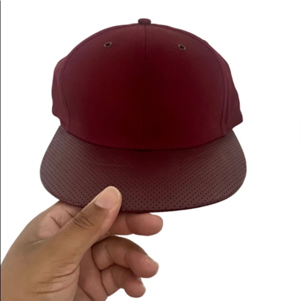 FOREVER 21 ADJUSTABLE CAP Sale 🚨